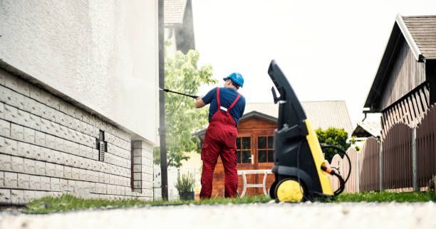 Animal Enclosure Cleaning in Eagle Lake, MN